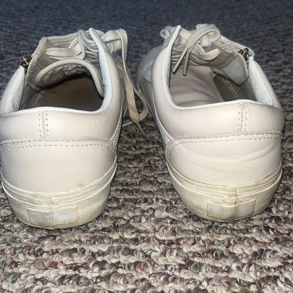 Vans - Picture 4 of 7